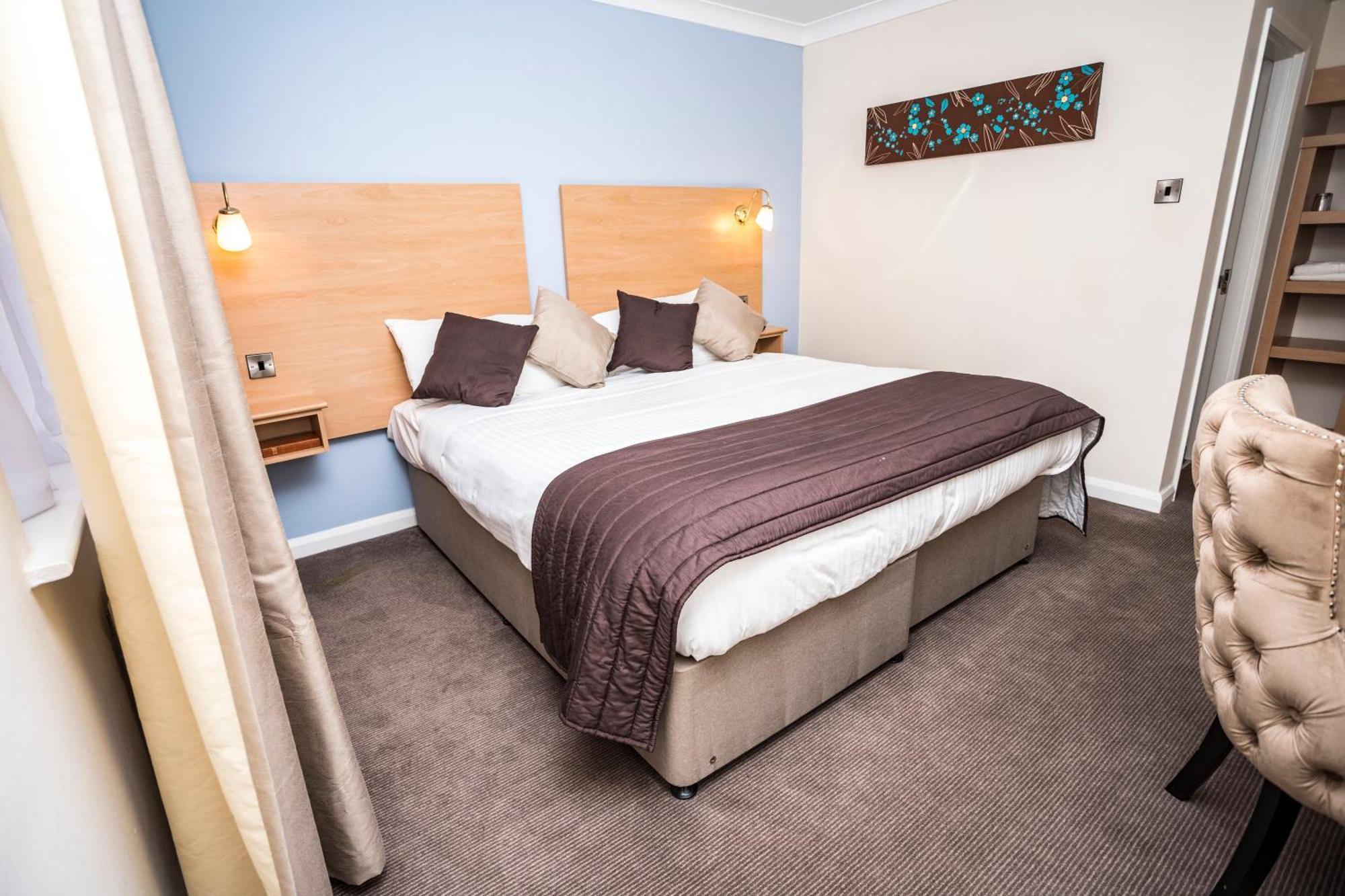 Borough Arms Hotel Newcastle-under-Lyme Dış mekan fotoğraf