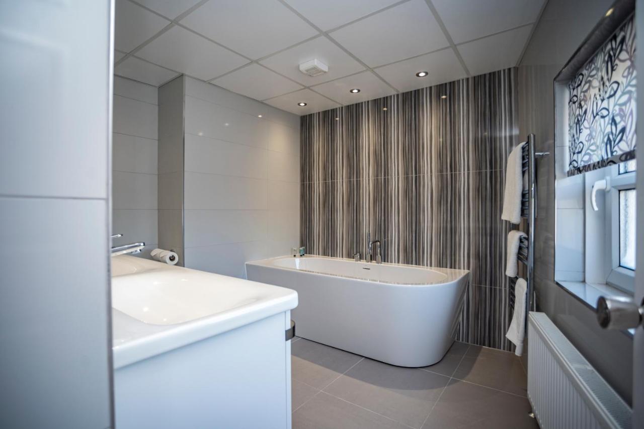 Borough Arms Hotel Newcastle-under-Lyme Dış mekan fotoğraf